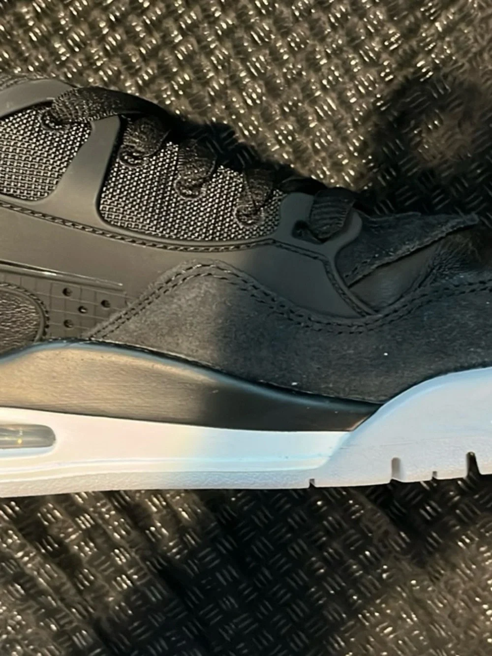 Nike Air Jordan 4 RM Box has no lid Shoes are brand new in original box